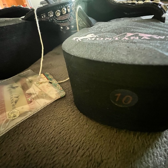 Montana West Platform Flip Flop - Picture 5 of 9